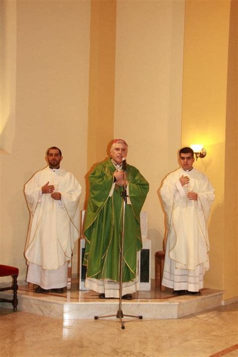 Monseñor Sarlinga 12 Páginas De Fe La Iglesia Concatedral De La