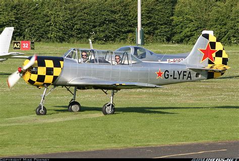 Yakovlev Bacau Yak 52 Untitled Aviation Photo 1590650