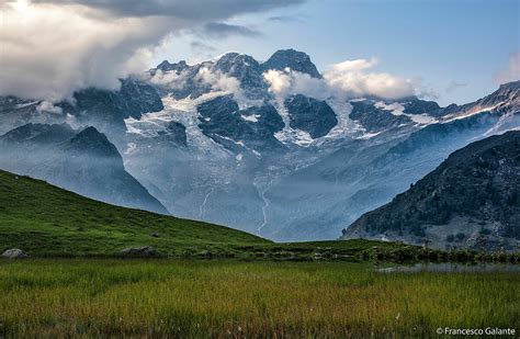 Il Monte Rosa Visto Dal Alpe Campo Di Alagna Juzaphoto