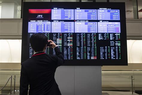 日本株は小反落、米中摩擦の過度な進展期待が後退－輸出や石油安い Bloomberg