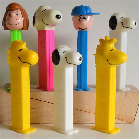 Vintage Pez Peanuts Lot Snoopy Charlie Brown Woodstock Dispensers