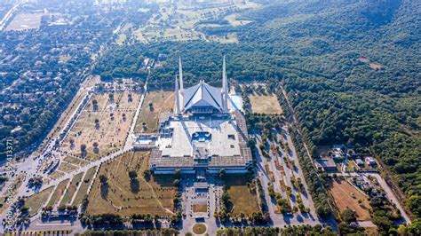 Aerial view of Shah Faisal mosque is the masjid in Islamabad, Pakistan. Located on the foothills ...