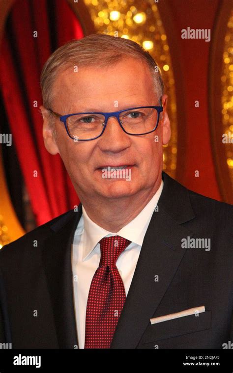 Guenther Jauch Attends The Wer Wei Denn Sowas Th Anniversary