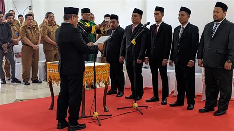 Lima Anggota KIP Aceh Barat Daya Resmi Dilantik DISTORI