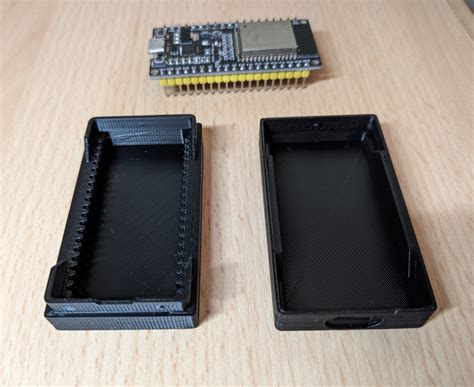 Free 3D File Case For ESP32 DevKit With Pins 3D Printing Idea To