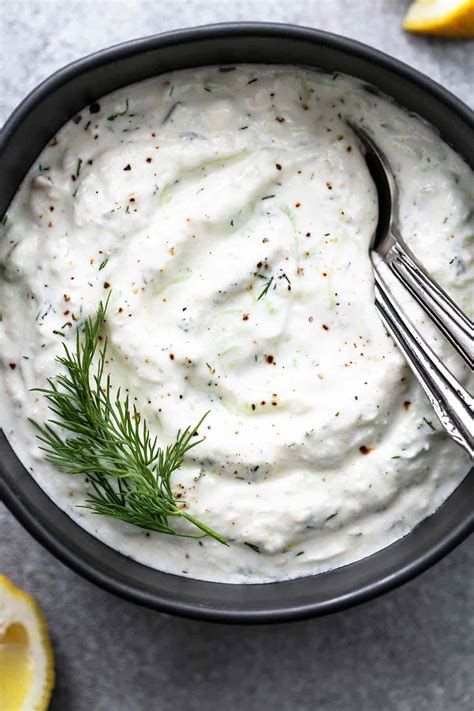 BEST Tzatziki Sauce Recipe | Creme De La Crumb