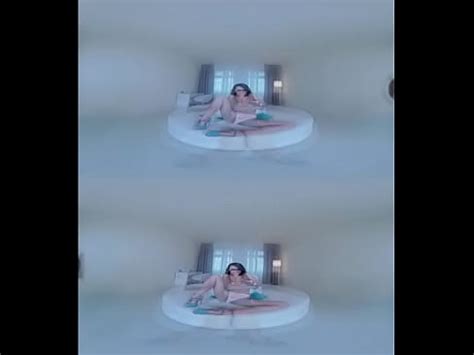 La Folie Des Vibromasseurs Les Plaisirs De L Insertion De La Chatte D Une Milf Br Silienne