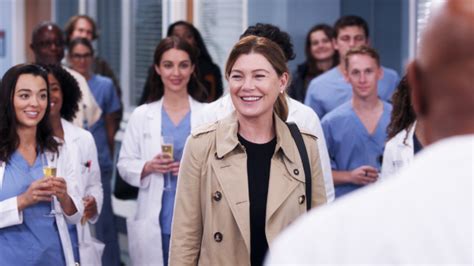 ‘Grey’s Anatomy’ Season 20: Premiere Date, Returning Cast Members & All the Latest News ...