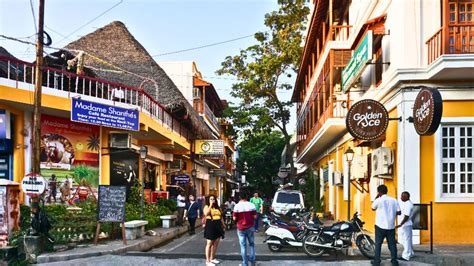 white town  beautiful french colony  pondicherry