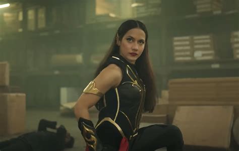 10 Fakta Sri Asih Superhero Wanita Pertama Dari Indonesia Dunia Games