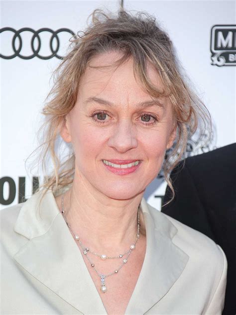 Heartbeat star Niamh Cusack looks unrecognisable 27 years