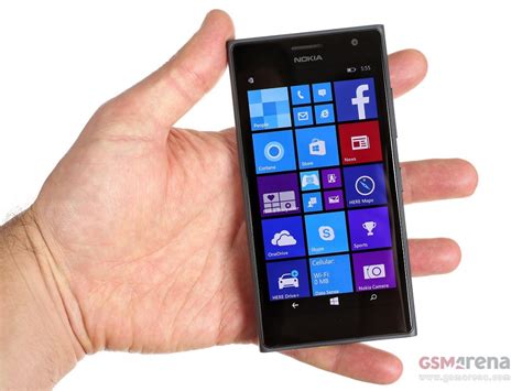 Nokia Lumia 735 Pictures Official Photos