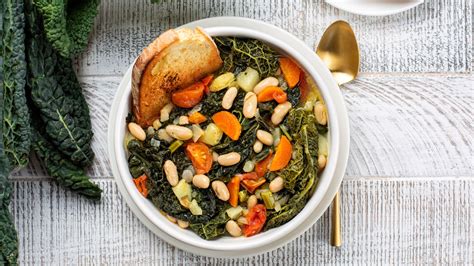 Zuppa Di Cavolo Nero E Fagioli La Ricetta Pi Sana E Facile La