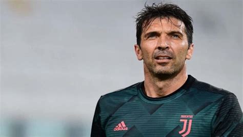 Buffon renueva con el Parma y jugará hasta los 46 años Qué Pasa