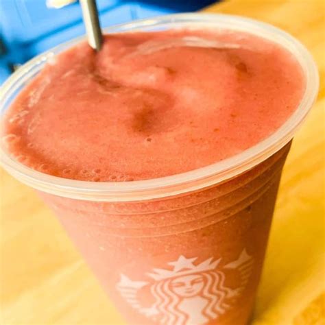 Starbucks Pink Drink Copycat Elevated Rezept