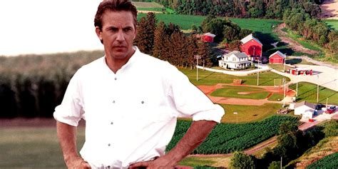 Field Of Dreams Ending Explained: The Costner Movie's Real Meaning