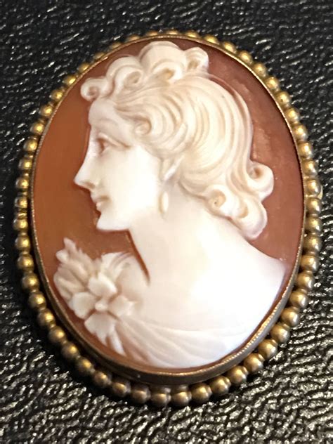 Vintage Cameo Brooch Edwardian Woman Silhouette Ladys Portrait Pin