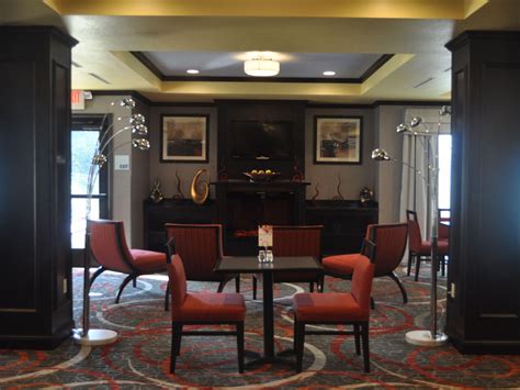 Hotel in Greensburg, PA | Holiday Inn Express & Suites Greensburg