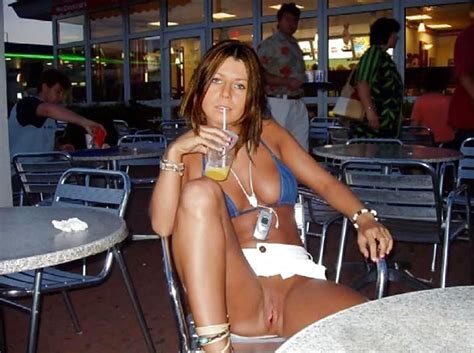 Beautiful Public Flashing By Troc Porn Pictures Xxx Photos Sex Images Pictoa