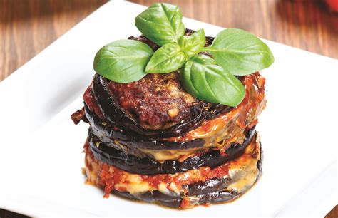 Parmigiana Di Melanzane Eggplant Parmesan Thewinebuzz