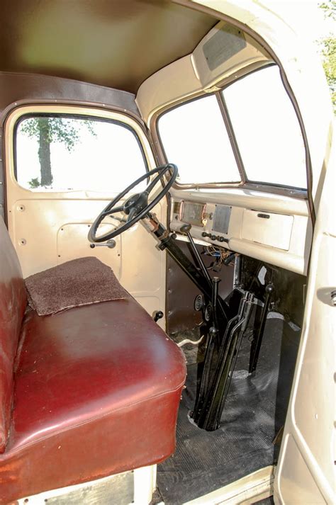 1947 Marmon Herrington Ford Cm6 4 A Restored And Rare 4x4 Wrecker