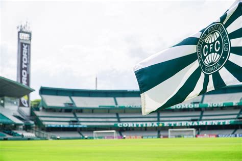 S Cios Do Coritiba Aprovam Mudan A De Modelo No Futebol Para Clube Empresa