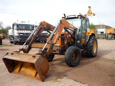 Tracteur Agricole Renault Mi Cv Estimation Heures Avec