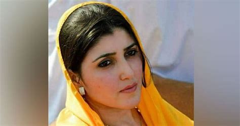 Ayesha Gulalai Writes Letter Against Imran Khan To CJP Daily Ausaf