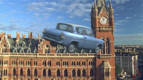 Así es el Ford Anglia volador que sale en las películas de Harry Potter