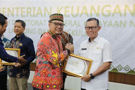 Pemprov Lampung Raih Penghargaan Dalam Ajang Anugerah Reksa Bandha