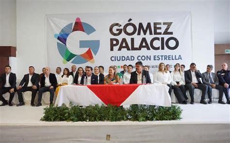 Leticia Herrera hace nombramiento de gabinete en Gómez Palacio