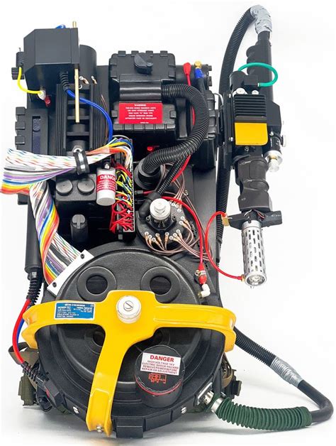 Pin On Los Cazafantasmas In 2024 Ghostbusters Pictures Proton Pack