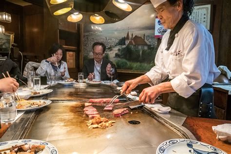 Teppanyaki Dinner And A Show Arigato Travel