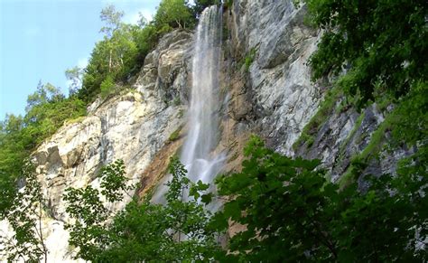 Waterfalls in Bosnia - Explore the Famous Bosnian Waterfalls