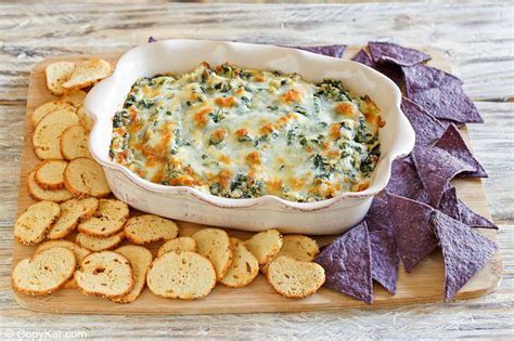 Olive Garden Spinach Artichoke Dip - CopyKat Recipes