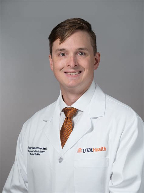 Hand & Upper Extremity Fellowship Current and Past Fellows - Plastic