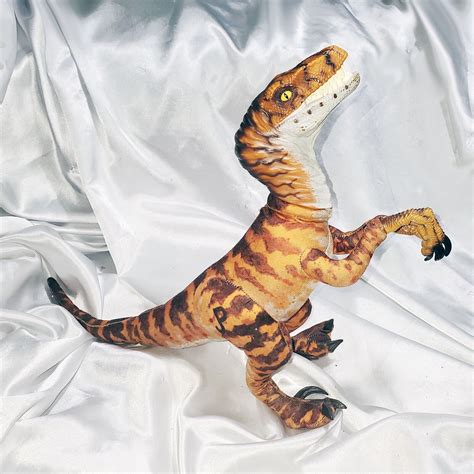 Mavin Jurassic Park Lost World Plush Velociraptor Dinosaur