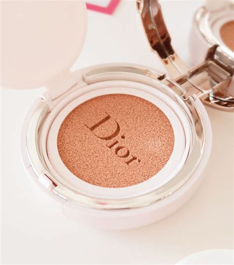 Dior Dreamskin Fresh Perfect Cushion Spf Review