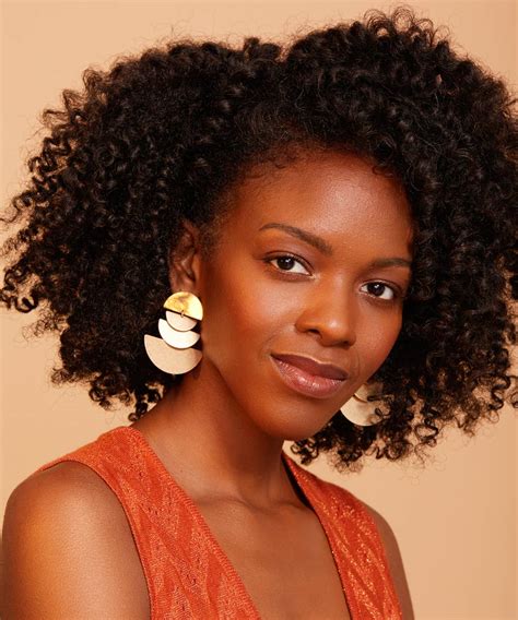 Natural Hair Blowout Guide To Have The Best Salon Visit