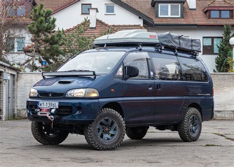 Mitsubishi delica camper - chartalernas