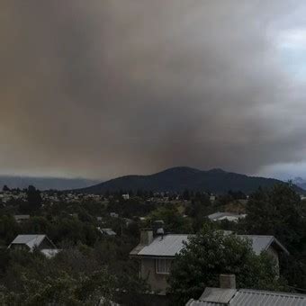 Dos Semanas De Incendios En En El Parque Nacional Los Alerces El Fuego