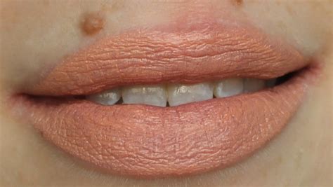Dare To Go Bare With Rimmel Essential Nude Lasting Finish Lipstick By Kate Makeup And Beauty