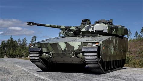 Dania Kupi Kolejne Bojowe Wozy Piechoty CV90