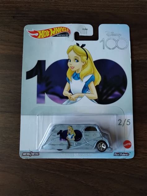 Hot Wheels Premium Disney 100 Alice In Wonderland 2 5 Deco Delivery