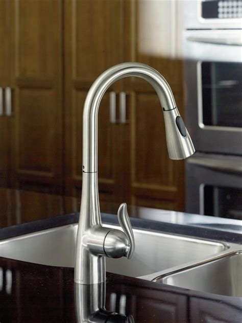 Moen Brushed Nickel One Handle High Arc Pullout Kitchen Faucet With