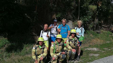 Feuerwehrmänner bei Alpenüberquerung