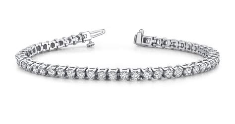 Classic Four Prong Round Diamond Tennis Bracelet