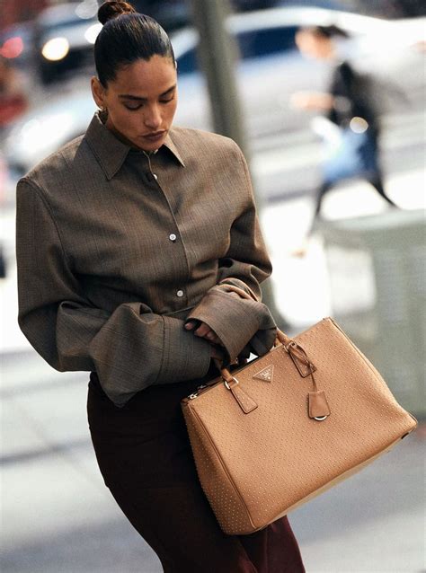 Adria Arjona Nude Sex Scene Videos Celebmasta