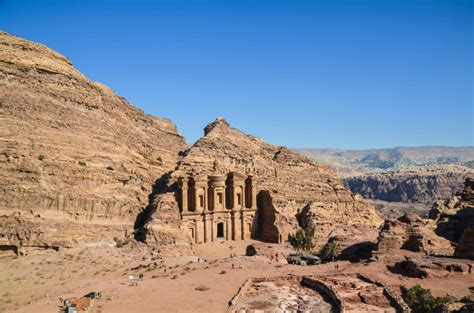 The Petra Monastery Hike: A Guide From a Non-Hiker - Eat Sleep Breathe ...