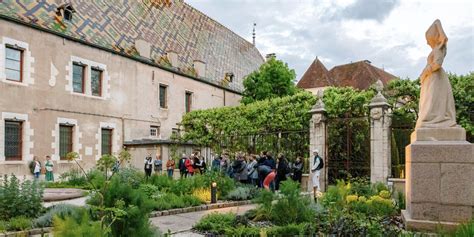 Visiter lHôtel Dieu Hospices de Beaune Beaune et le Pays Beaunois